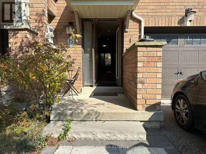 15 LATITUDE LANE | 15 LATITUDE LANE, Whitchurch-Stouffville | 3122379