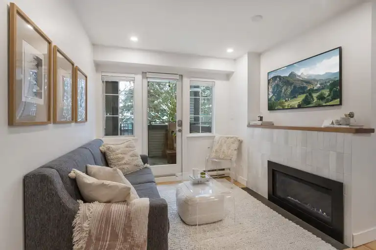 D20 - Modern urban living Vancouver | 1520 Cotton Drive, Vancouver | 3122403
