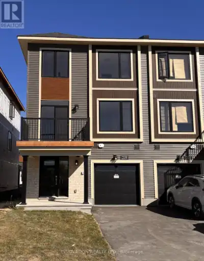 219 VISIONARY LANE | 219 VISIONARY LANE, Ottawa | 3122641