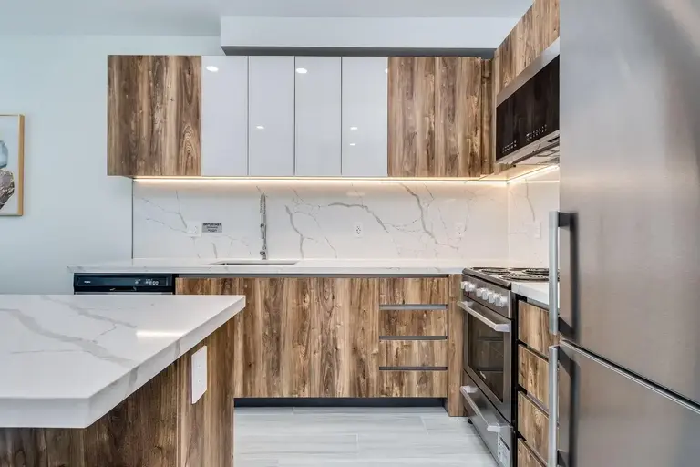 Eterno - 1168 Pendrell | 1168 Pendrell Street, Vancouver | 3123837