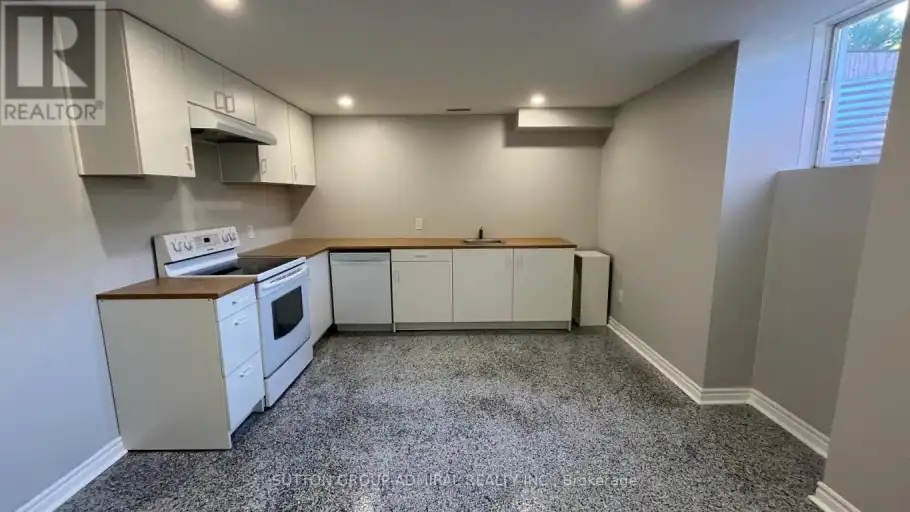 BSM - 6 WHITE CRESCENT | BSM - 6 WHITE CRESCENT, Barrie | 3124062