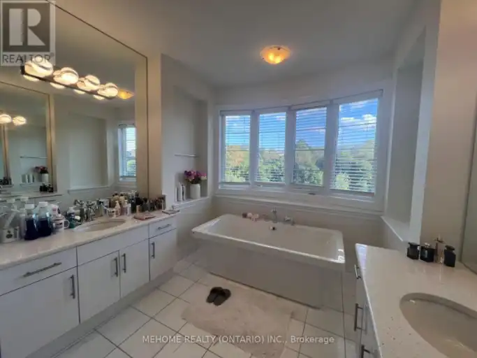 51 BRIDGEPOINTE COURT | 51 BRIDGEPOINTE COURT, Aurora | 3124213