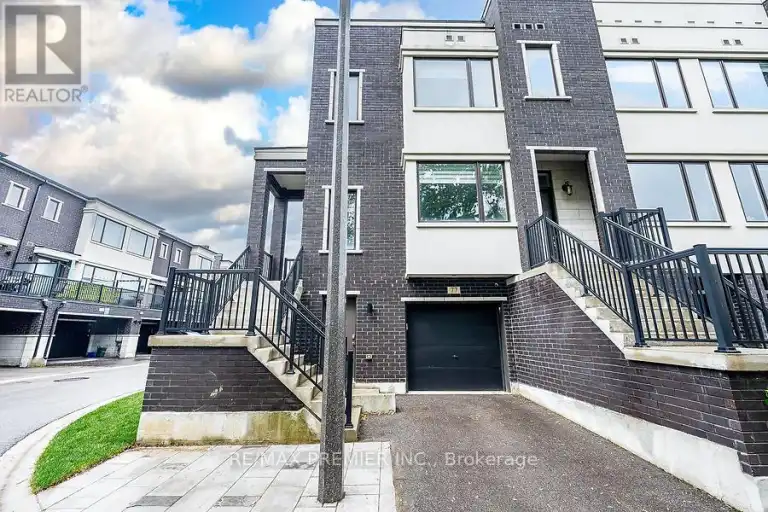 77 SYDNEY CIRCLE | 77 SYDNEY CIRCLE, Vaughan | 3154971