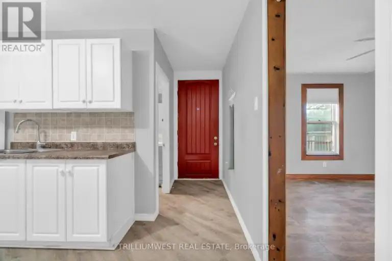 UPPER - 63 HIGHLAND ROAD | UPPER - 63 HIGHLAND ROAD, Kitchener | 3128042
