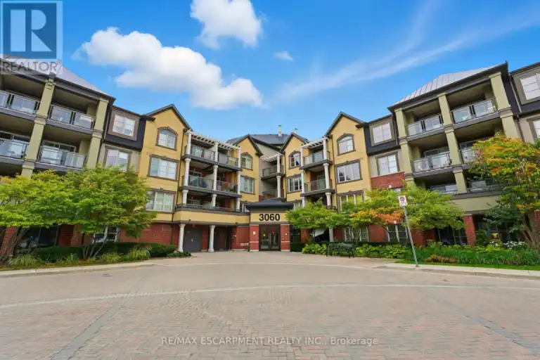 427 - 3060 ROTARY WAY | 427 - 3060 ROTARY WAY, Burlington | 3128100