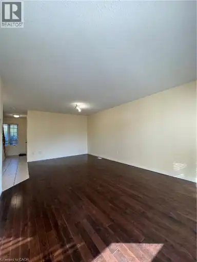 76 TEMPLEWOOD Drive | 76 TEMPLEWOOD Drive, Kitchener | 3156691