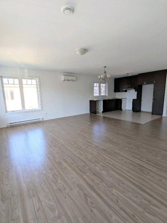 Grand 4 ½ fraîchement rénové à Valleyfield | 3128218