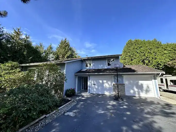 Beautiful garden view 3 bed 2 bath upper house for rent near South Surrey | 18083 21A Avenue, Surrey | 3128323