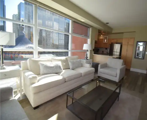 Pristine views and sunshine in thStylish Executive Furnished Suite in Eau Claire | 205 Riverfront Avenue Southwest, Calgary | 3140657