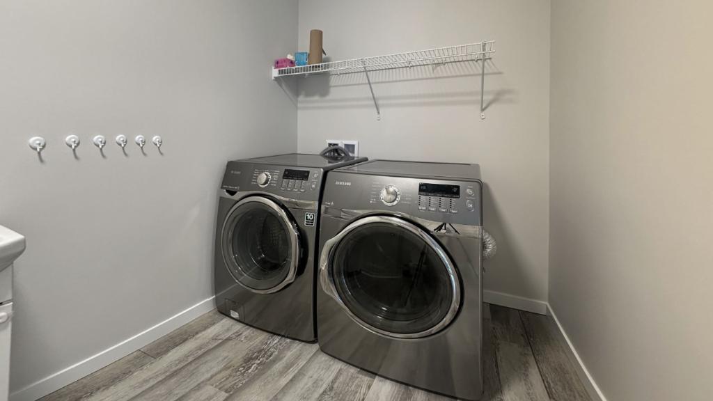 Maison en rangée à louer grand 6-1/2 semi meublé | 3128447