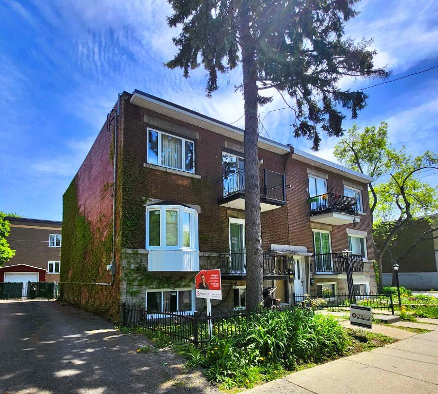 grand 6 et demi avec garage près du métro Honoré Beaugrand | 3128448