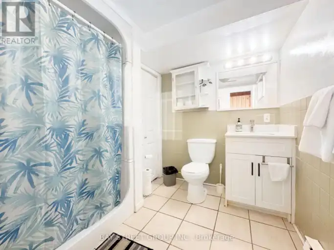 BASEMENT - 8 MIDDLE STREET | BASEMENT - 8 MIDDLE STREET, Georgina | 3129802