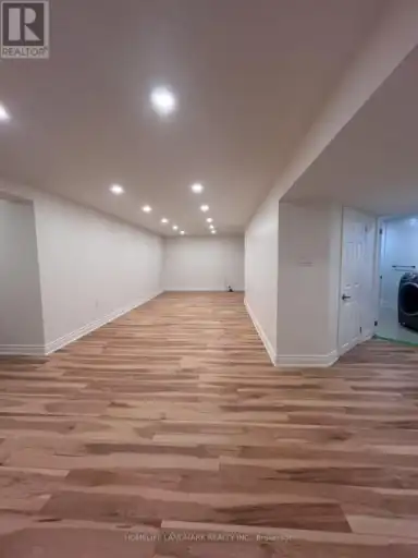 BASEMENT - 490 PINELAND AVENUE | BASEMENT - 490 PINELAND AVENUE, Oakville | 3157192