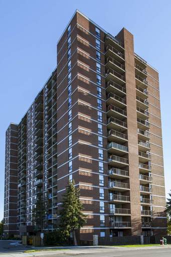 Chateau Janeville | 390 Montreal Road, Ottawa | 3141676