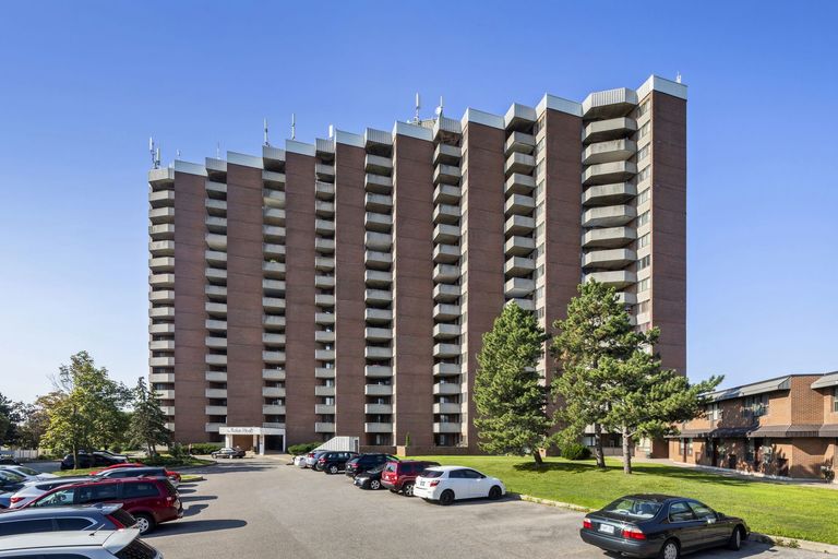 Robin Hood Apartments | 1 Dean Park Road, Scarborough | 3130176