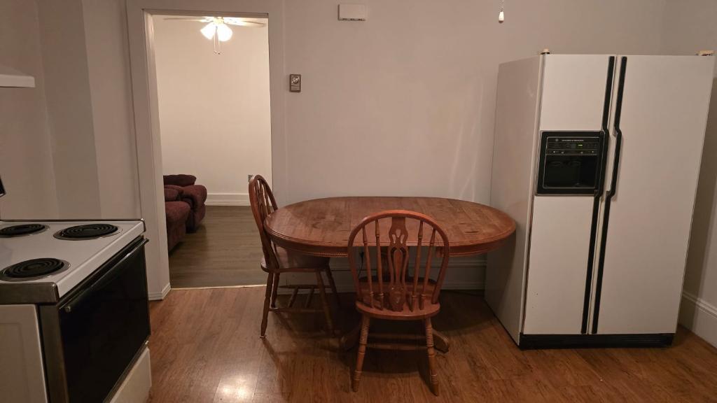 Beau 3½ à louer/Chauffé éclairé/Semi-meublé/Saint-Hyacinthe | 3130245