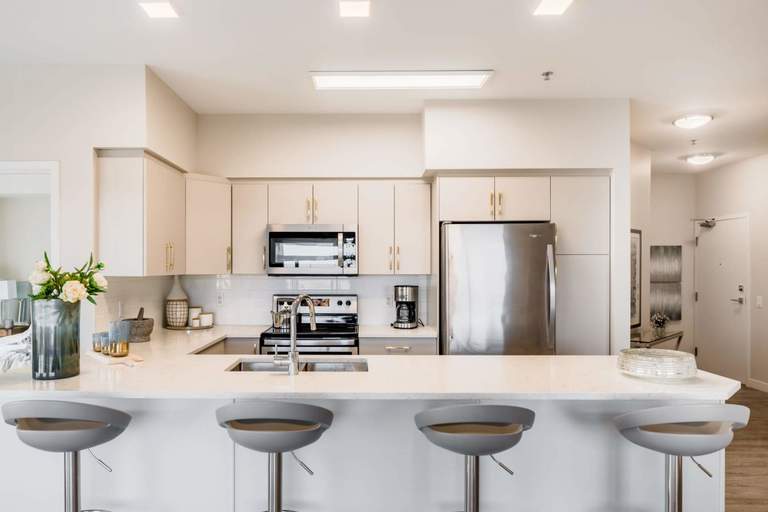South Pointe Gardens | 395 Stan Bailie Drive, Winnipeg | 3130566