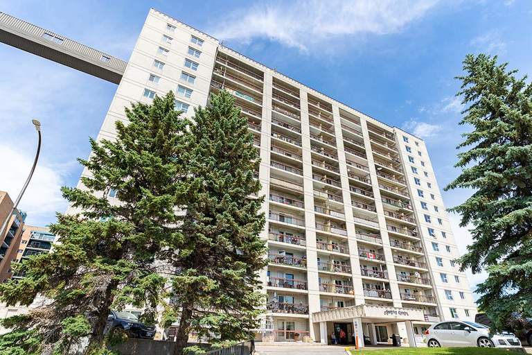 Appleton Estates II | 135 Niakwa Road, Winnipeg | 3130583