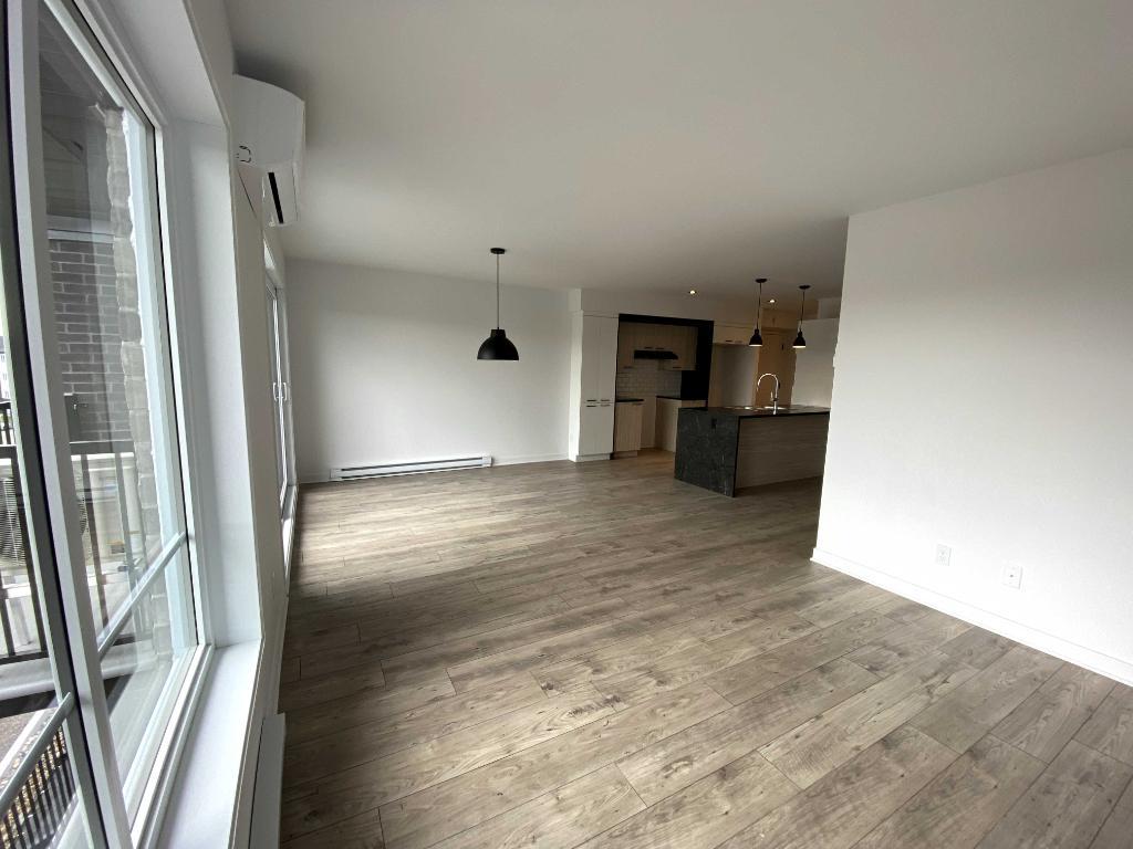 Logement 5 1/2 - wifi inclus - Novembre 2025 | 3130628