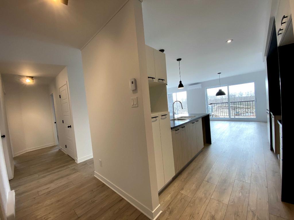 Logement 5 1/2 - wifi inclus - Novembre 2025 | 3130628