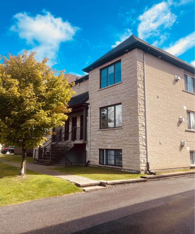Beau 4 ½ à 100e ave, Chomedey, style condo | 3130636