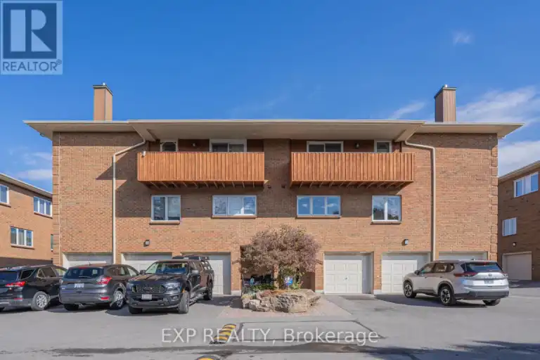208 STRATAS COURT | 208 STRATAS COURT, Ottawa | 3130749