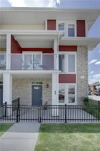 Spacious Corner Unit Townhome w/ Lake Access! | Calgary | 3149117