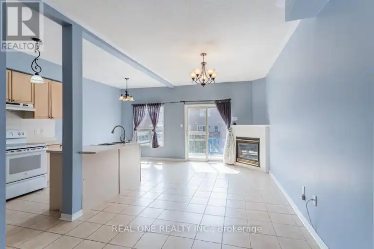 UPPER - 24 COAST AVENUE | UPPER - 24 COAST AVENUE, Vaughan | 3132044