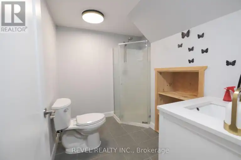 LOWER LEVEL - 56 PARKWAY CRESCENT | LOWER LEVEL - 56 PARKWAY CRESCENT, Clarington | 3132538