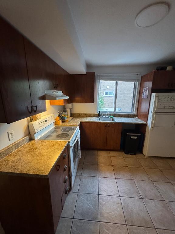 TRÈS GRAND 3 1/2 à louer à Cartierville adj. Ville St-Laurent | 3132686
