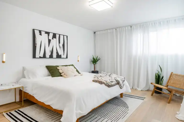 2240sqft Executive Home in Bridgeland - 3 minutes from Downtown | 611 3 Avenue Northeast, Calgary | 3155779