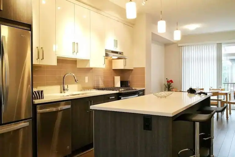 3 bedroom townhouse | 106 Sherwood Lane Northwest, Calgary | 3153432