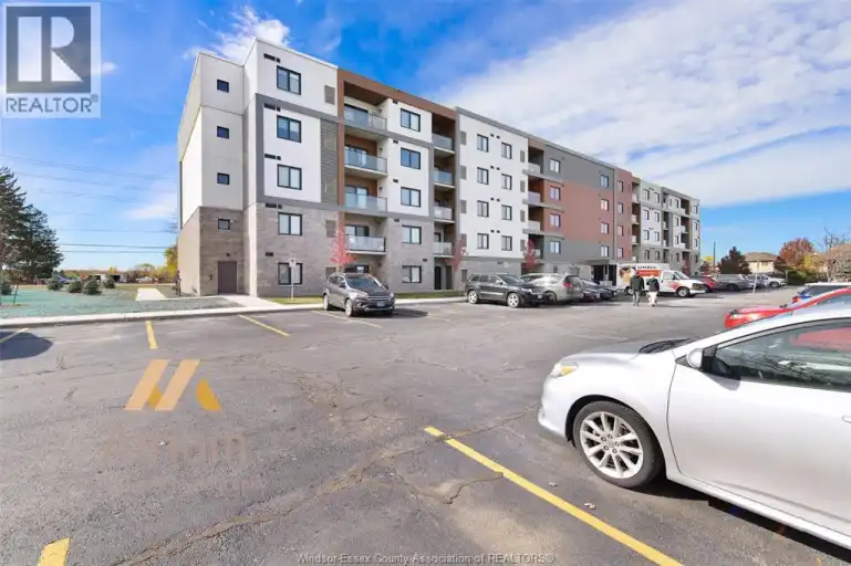 4578 HURON CHURCH LINE ROAD Unit# 202 | 4578 HURON CHURCH LINE ROAD Unit# 202, LaSalle | 3133454