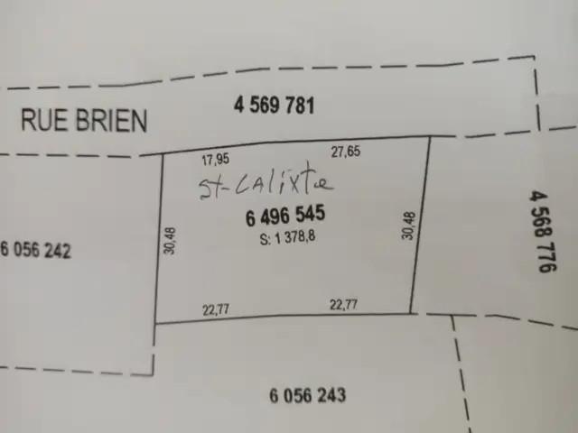 Très beau terrain boisés a vendre , rue Brien entre le 195 et le 215 a Saint Calixte .zonage ,résidentielle intergénérationnel | 3140737