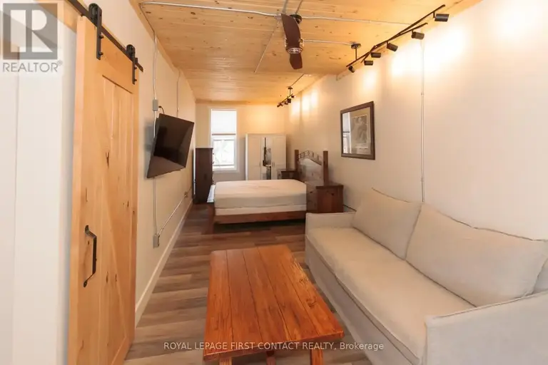 2 - 19 PETER STREET S | 2 - 19 PETER STREET S, Orillia | 3133942