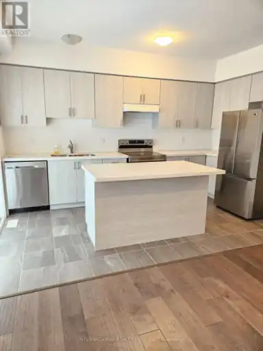 33 TURNBERRY LANE | 33 TURNBERRY LANE, Barrie | 3134174