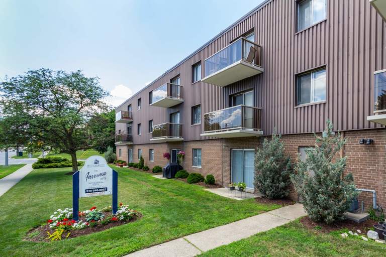 Inverness Apartments - ALL INCLUSIVE | 29 Inverness Drive, Guelph | 3137857
