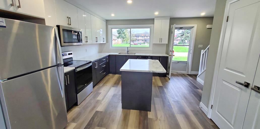 33 & 44 Berkley Drive | 44 Berkley Drive, St. Catharines | 3162136