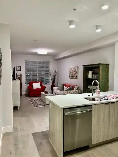 BRIGHT UNFURNISHED 1 BED & DEN - WITH FULLY EQUIPED GYM | 211 - 20061 Fraser Highway, Langley | 3135043