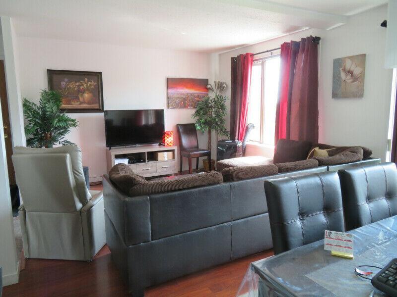 GRAND 4 ½ LEBOURGNEUF STYLE CONDO AIR CLIMATISÉE | 3163216