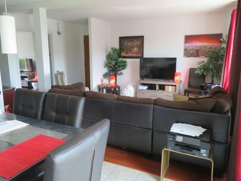 GRAND 4 ½ LEBOURGNEUF STYLE CONDO AIR CLIMATISÉE | 3163216