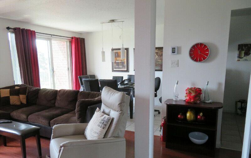 GRAND 4 ½ LEBOURGNEUF STYLE CONDO AIR CLIMATISÉE | 3163216