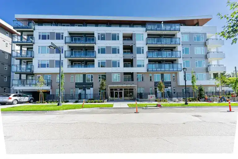 1 Bedroom & A Den Barnd New Apartment   10466 138A Street, V3T 0W3 | 10466 138A Street, Surrey | 3153032