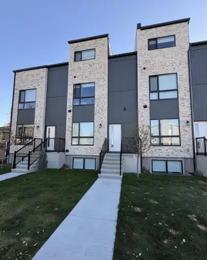 Modern private room for rent with a shared living space. | 455 35 Avenue Northwest, Calgary | 3153435