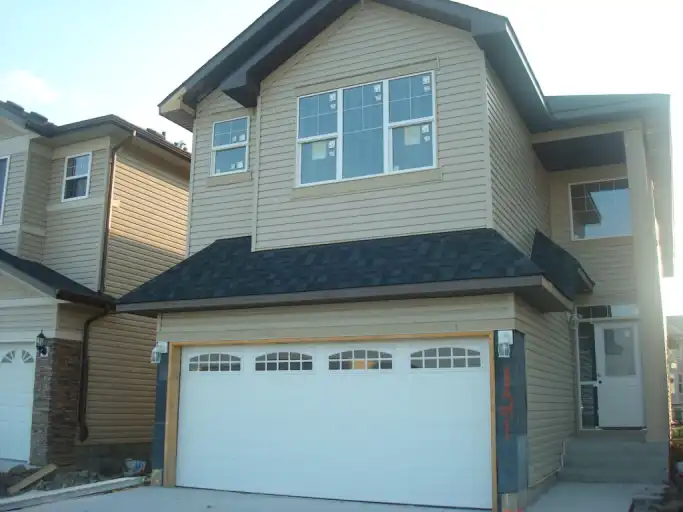 EXECUTIVE HOME 5 BED RMs, 3MASTER BDRMs 4Bath RMs IMMEDIATELY! | 121 Taralake Manor, Calgary | 3164487