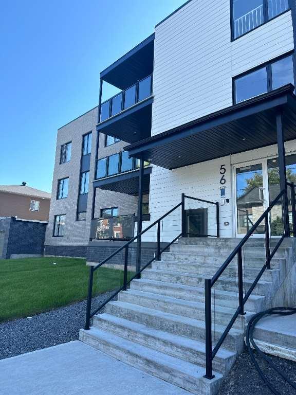 4½ à louer | 3 ÉLECTROMÉNAGERS | INTERNET | ASCENSEUR | RANGEMENT | 1er Février 2026 | 3135436