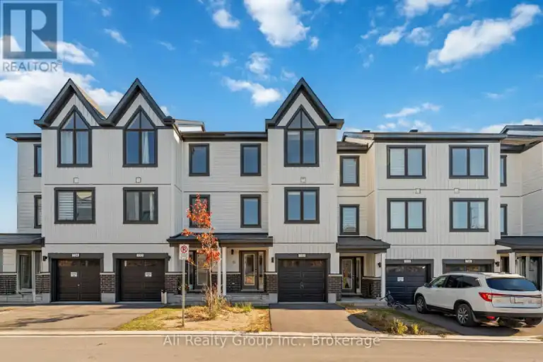 750 KINSTEAD PRIVATE | 750 KINSTEAD PRIVATE, Ottawa | 3171106