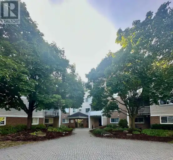 200 - 260 BRITTANY DRIVE | 200 - 260 BRITTANY DRIVE, Ottawa | 3135545