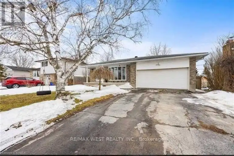 653 FLEET STREET | 653 FLEET STREET, Kingston | 3171139