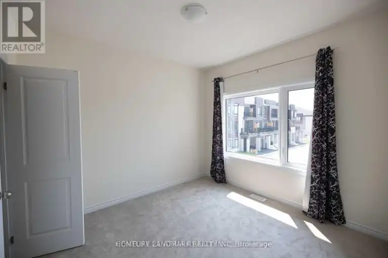 12 FISH DRIVE | 12 FISH DRIVE, Aurora | 3136127